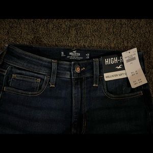 Hollister Curvy High-Rise Super Skinny Jeans Size 3S (26W, 26L)